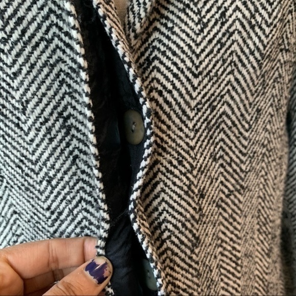 COPY - Embroidered Wool Coat Size XL - Picture 7 of 14